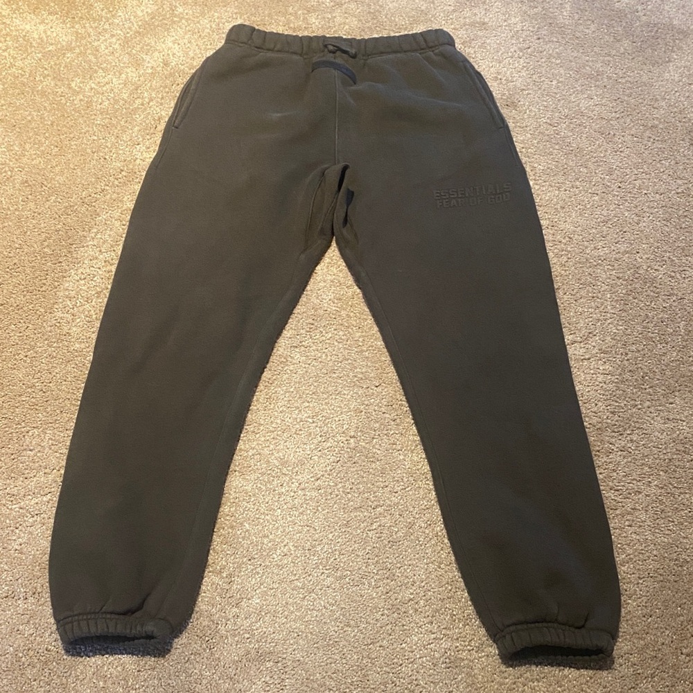 FOG Fear of God Essentials Sweatpants Joggers Brown Size 12 **see measurments